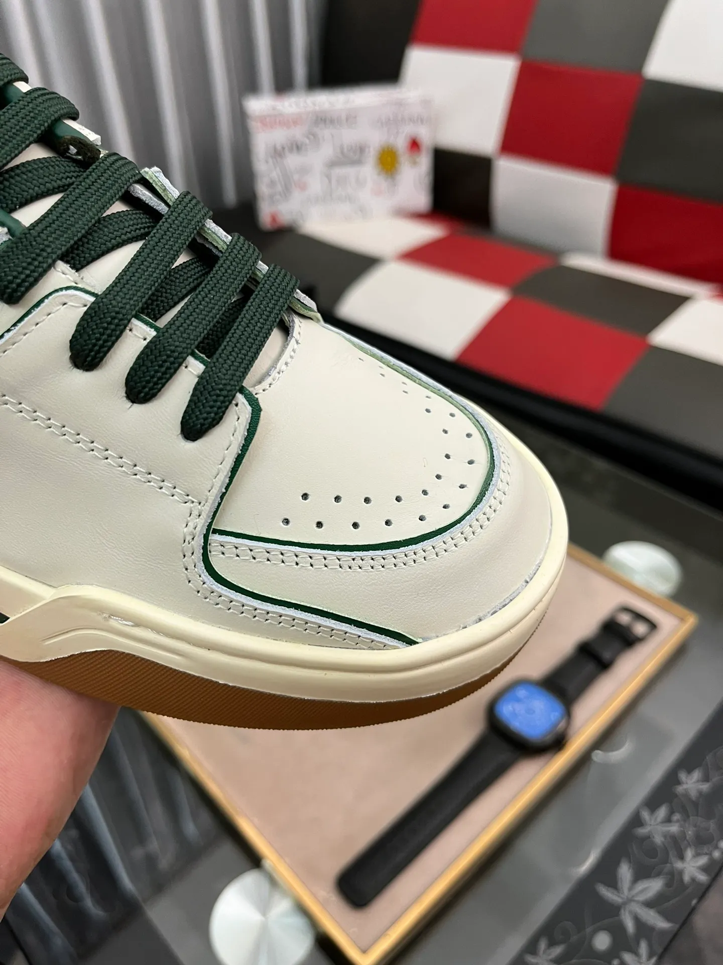 Men's shoes 💰480⌚️⌚️【DG～】Men's casual shoes are on sale simultaneously in 2022z cabinets 🔷Multiple colors🔜Handmade upper with graffiti fabric ➕Genuine leather lining, comfortable and breathable, sole: original comfortable handmade graffiti wear-resistant outsole, ⚠️real thing📱photography🎬the real thing is better. Code number 38-445⃣️Color optional
